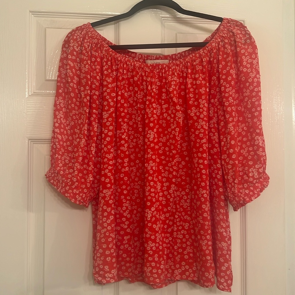 Red and white floral top